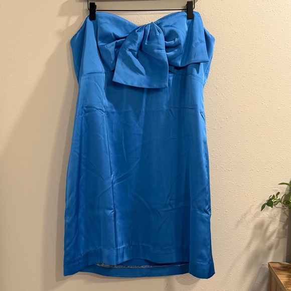Lilly Pulitzer NWT Size 14 Morelle Blue Carlynn Strapless Satin Mini Dress Party - Picture 2 of 9